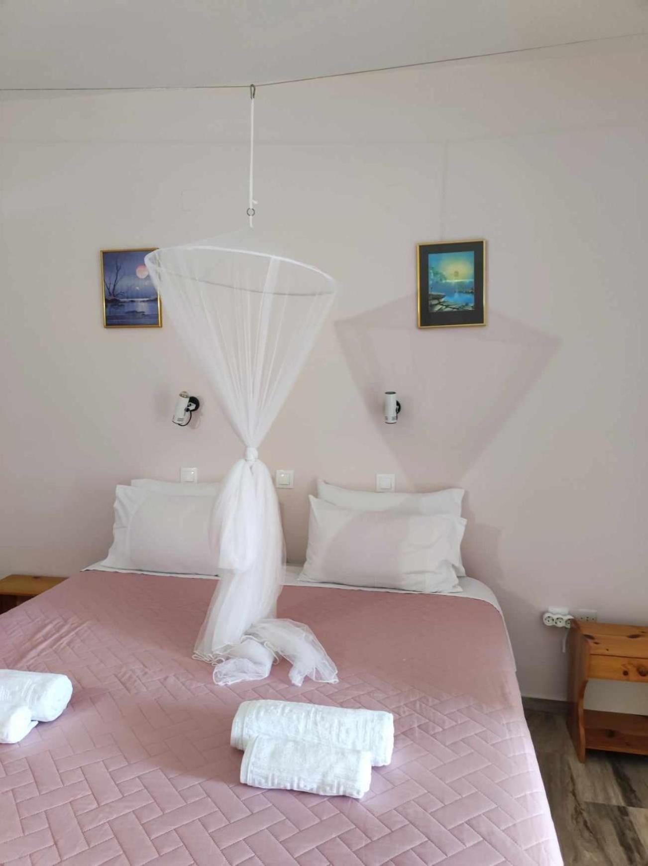 Marianna House Penzion Agios Georgios Pagon